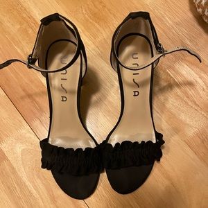 3 inch, black heels. Only worn once